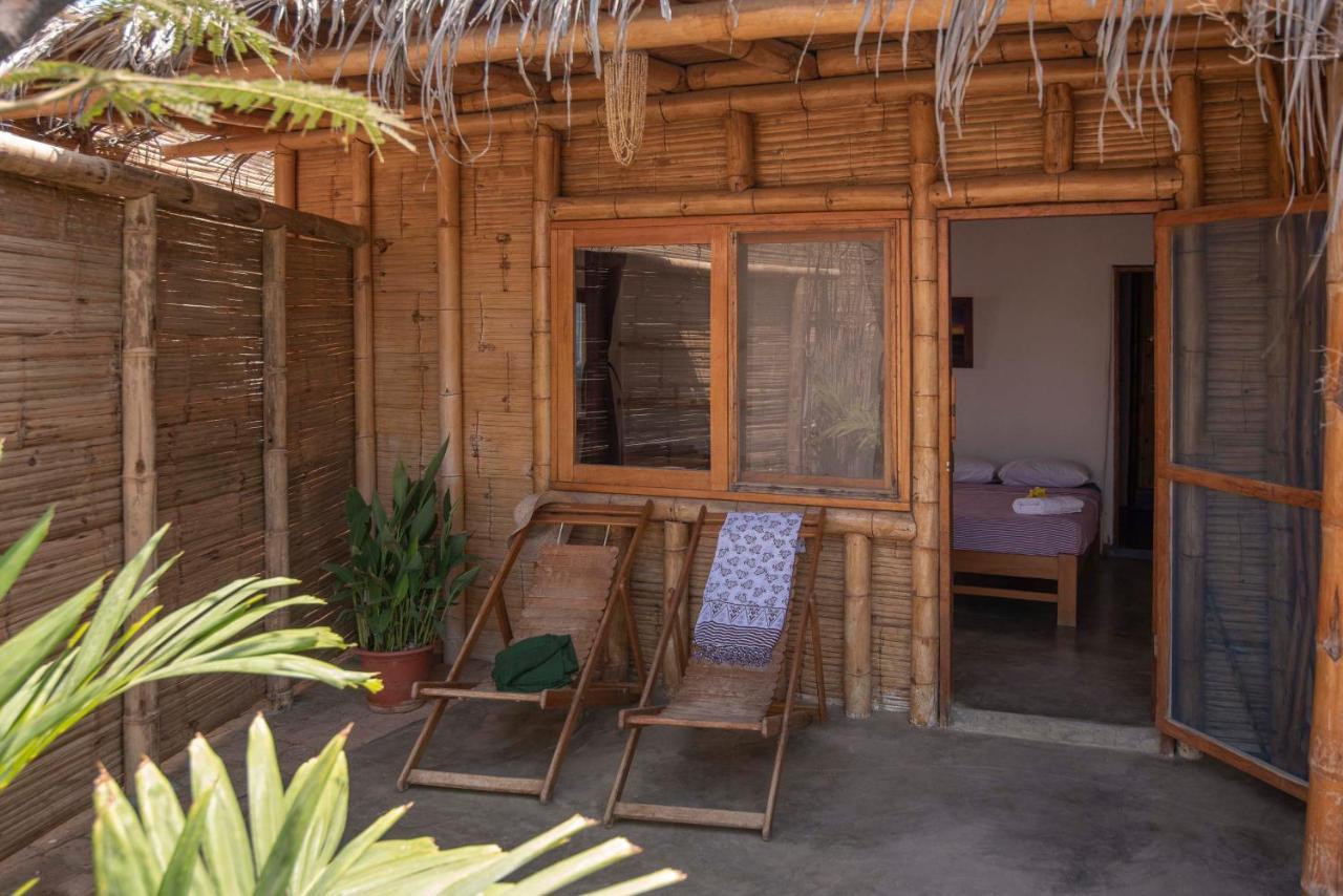 Kasa Pelikanos Vichayito Ngoại thất bức ảnh